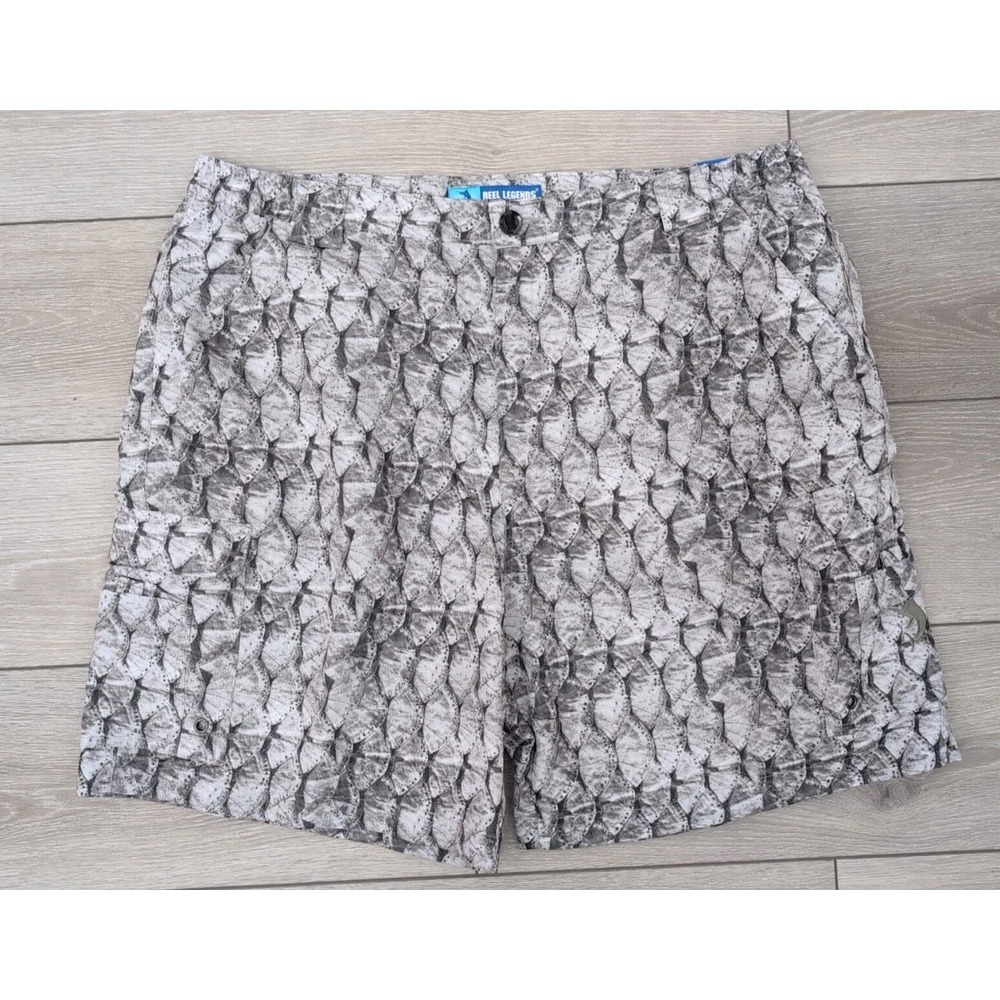 Reel Legends Men's XL Bonefish Fishing Shorts Spotted Scales UPF 50 Cargo Pocket